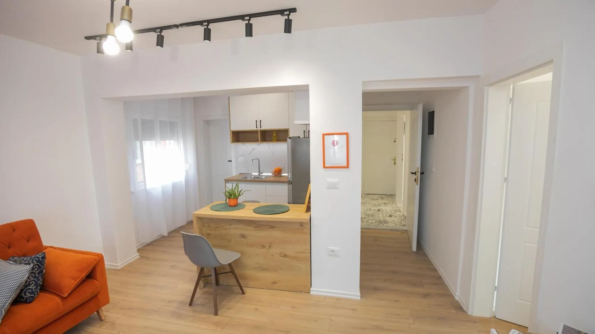아파트 Sunny Stay Tirana Center